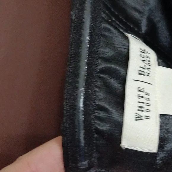 Halter Top - Picture 7 of 10